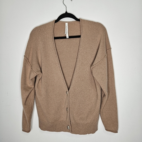 Aritzia Babaton Luxe Cashmere Knit Cardigan Sz XS Oversize V-Neck Neutral  Tan - Picture 2 of 13